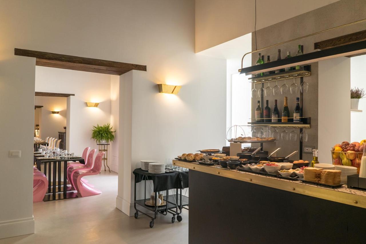 Artemisia Domus - Centro Storico Guest house