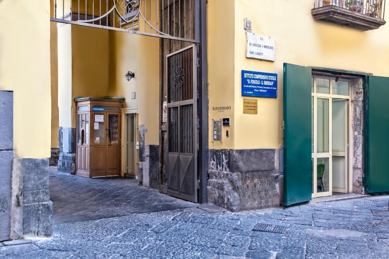 Artemisia Domus - Centro Storico Guest house